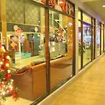 Central Place Hotel