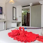 Dreamers Paradise & Hotel 3*