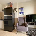 อพาร์ทเม้น The Base Deluxe Great Location Pattaya