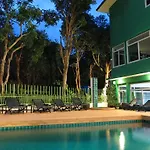 Wiz Hotel 3*