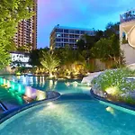Unixx Near Walking Street อพาร์ทเม้น Pattaya