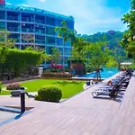 Unixx Near Walking Street Pattaya