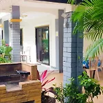 Corner - House Walking Street 4 Bedrooms Pattaya