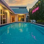 Gala Express Villa