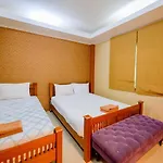 4 Bedroom Town With Private Pool * Pattaya