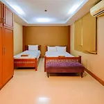 4 Bedroom Town With Private Pool Holiday home Pattaya
