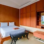 4 Bedroom Town With Private Pool Pattaya