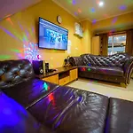 Holiday home 4 Bedroom Town With Private Pool Pattaya