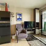 อพาร์ทเม้น The Base Deluxe Great Location Pattaya