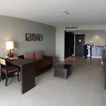 Summer Spring Hotel