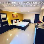 Boutique 5*