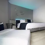 Grande Centre Point Hotel 5*