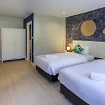Hotel Let's Hyde & - Pool 4*