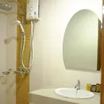 Hostel V Style Pattaya North Beach *