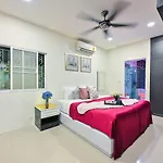 Villa 4bd Pool With Jacuzzi - Exquisite Pool A *