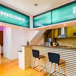 Private Swimmingpool Townhome With 4 Bed/4Bath