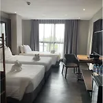 โรงแรม Citrus Grande By Compass Hospitality 5*
