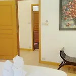 วิลล่า 3 Bedroom Praitumnak Soi 4 By Daisy *