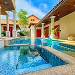 Bali Pool Villa, 5 Min To Walking Street & The Beaches *