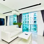 Center By Tech *