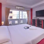 Robin's Nest & Restaurant Guest house