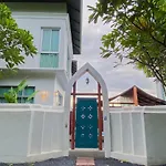 Twenty Two Pool Villa