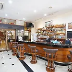 Whitehouse Condotel Aparthotel