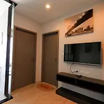 Apartment The Base At Pattaya