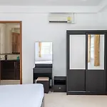 Wongamart Pool Villa