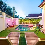 Wongamart Pool