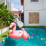 Wongamart Pool Villa