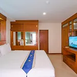 Whitehouse Condotel Aparthotel Pattaya
