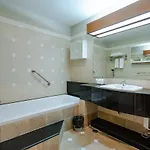Whitehouse Condotel Aparthotel