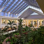 Dusit Thani