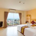 โรงแรม Eastiny Plaza Pattaya