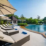 Manhattan - Sha Extra 4* Pattaya