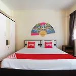 Oyo 963 Sunshine 2* Pattaya