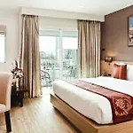 Hotel Adelphi 4*