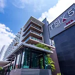 Hotel Tsix5