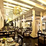 Hotel Tsix5 Pattaya