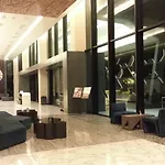 Tsix5 Hotel 4*