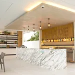 Tsix5 Hotel Pattaya