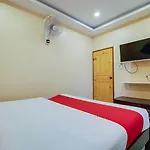 Patumnak Beach Guesthouse Hotel 2*