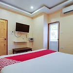 Patumnak Beach Guesthouse Hotel 2*