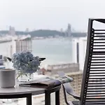 Hotel Grande Centre Point 5*