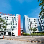 P Plus Hotel