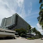 Ambassador Jomtien Ocean Wing - Sha Hotel Pattaya