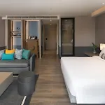 Cross Pratamnak Hotel 5*