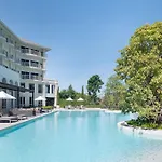 Hotel Cross Pratamnak 5*