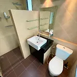 Private Pool & Jacuzzi Villa, Phratumnak, - 600m From The Beach, 711 Nearby *
